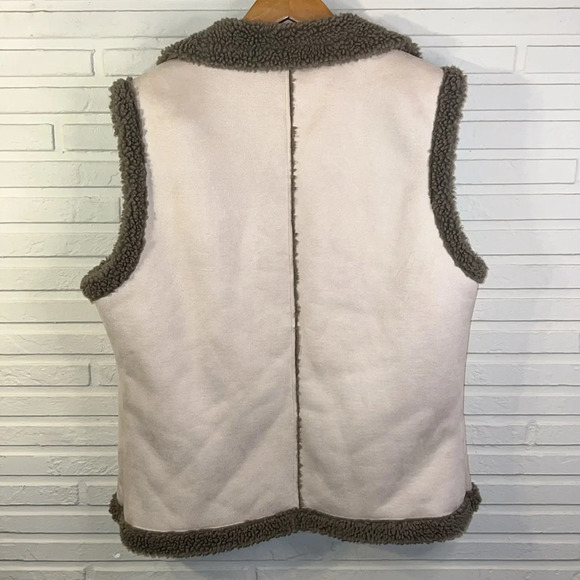 Akemi +Kim Anthro Phoebe Sherpa Suede Open Front Vest , Women’s One Size - Picture 9 of 9